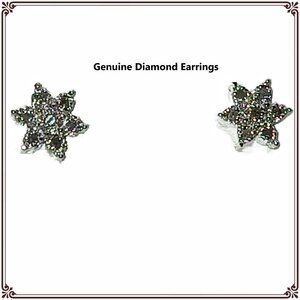 Diamond Stud Earromgs